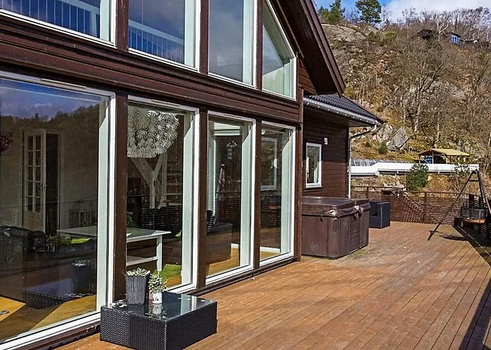 Nyaraló 10 Person In Lyngdal-by Traum *