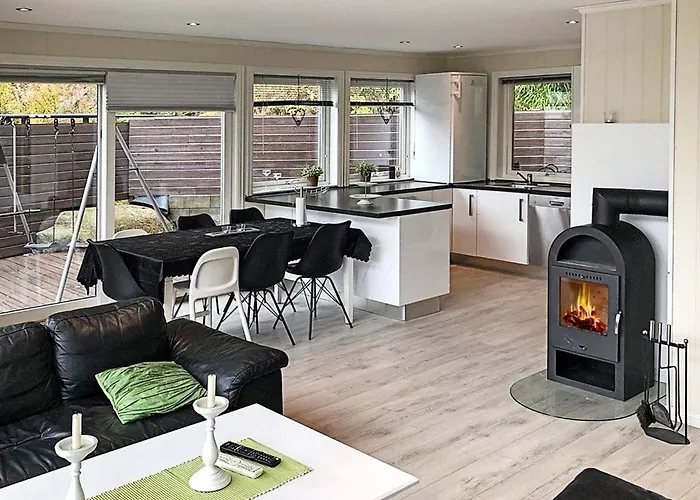 Ferienhaus 10 Person In Lyngdal-by Traum