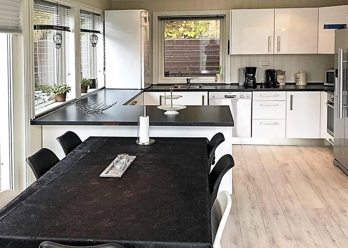 10 Person In Lyngdal-by Traum Ferienhaus *
